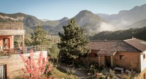 habiterre-maisons-vercors2